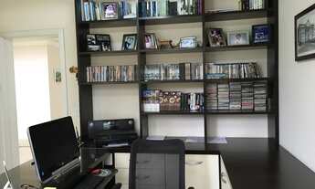 Imagem 7: Casa Alphaville 05 - venda - 4 suites sendo 3 com varanda e uma suite master com closet e