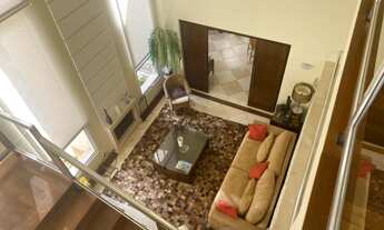 Imagem 4: Casa à venda no Alphaville Residencial 10 | Casa imponente | 4 suítes | Living amplo