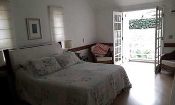 Imagem 2: Alphaville 05, 4 dormitórios na Alameda Das Margaridas