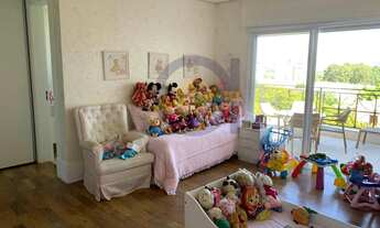 Imagem 6: Tamboré 10 | casa com bastante luz natural | piscina com borda infinita | sauna