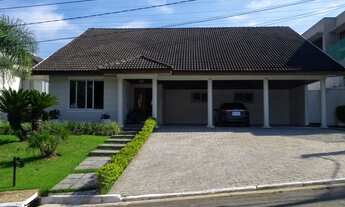 Imagem: Casa em Condomínio à venda em Barueri/SP