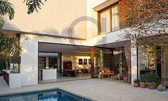 Imagem 5: Tamboré 10 | casa ampla | casa aberta | iluminação natural | jardim vertical