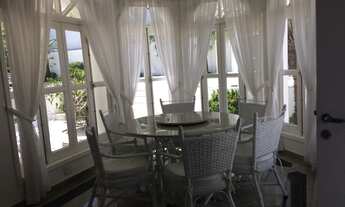 Imagem 7: 4 quartos todos suítes e 1 com closet Ar condicionado nas suítes Aquecimento solar Sala