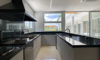 Imagem 5: Casa no Alphaville 01 - venda - 5 suítes com sacada, sendo uma com closet e hidromassagem