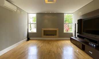 Imagem 6: Casa no Alphaville 01 - venda - 5 suítes com sacada, sendo uma com closet e hidromassagem