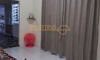 Imagem 3: Casa para Venda, Araguari / MG, bairro Bosque, 3 dormitórios, 2 banheiros, 2 vagas de gara