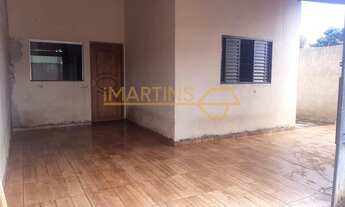 Imagem: Casa Padrão, 2 dormitórios, 1 banheiros