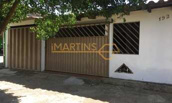 Imagem: Casa para Venda, Araguari / MG, bairro Santa