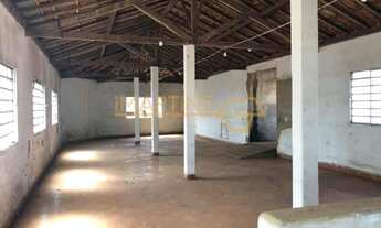 Imagem: Comercial para Venda, Araguari / MG, bairro