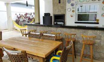 Imagem: Casa à venda no bairro Residencial Village