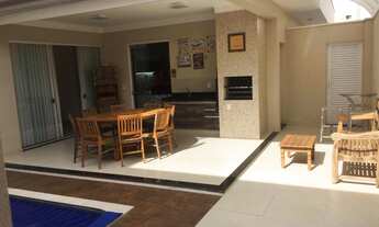 Imagem: Casa à venda no bairro Residencial Village