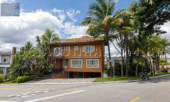 Imagem 2: Linda casa de 3 andares, em estilo mediterrâneo, próxima à portaria, 600 m², 4 suítes, 5 v