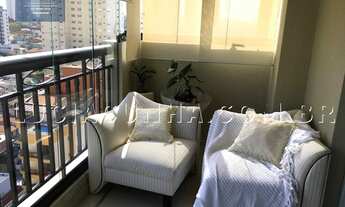 Imagem 2: 4 dormitórios na Rua Alfredo Pujol