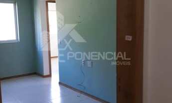 Imagem 6: 2 dormitórios, 1 banheiros, 1 vaga na garagem