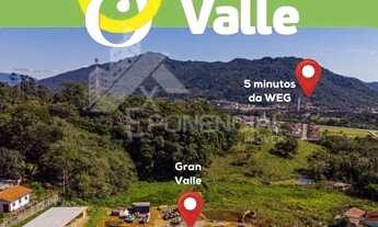 Imagem 6: 2 dormitórios, 1 banheiros, 1 vaga na garagem