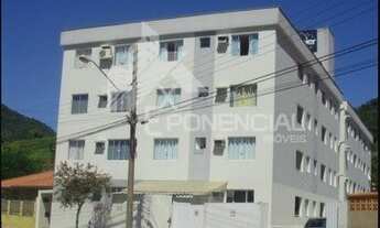 Imagem: 2 dormitórios, 1 banheiros, 1 vaga na garagem