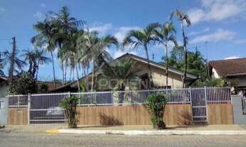 Imagem: Casa à venda no bairro Santa Luzia - Jaraguá