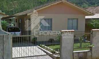 Imagem: Casa à venda no bairro Amizade - Jaraguá