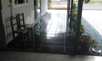 Imagem: Casa à venda no bairro Ilha da Figueira