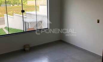 Imagem 2: Casa à venda no bairro Barra do Rio Cerro - Jaraguá do Sul/SC