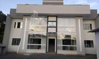 Imagem: 2 dormitórios, 1 banheiros, 1 vaga na garagem