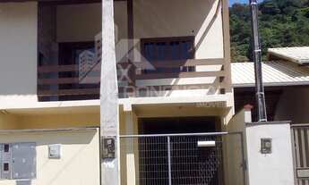 Imagem: Casa à venda no bairro Três Rios do Sul