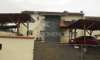 Imagem: 2 dormitórios, 1 banheiros, 1 vaga na garagem