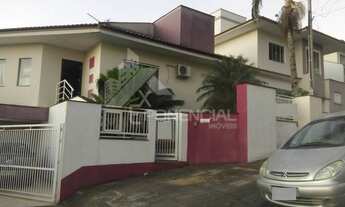 Imagem: Casa à venda no bairro Amizade - Jaraguá