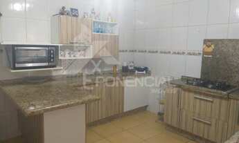 Imagem 6: 2 dormitórios, 1 suítes, 2 banheiro, 1 vaga na garagem