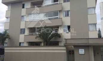 Imagem: 3 dormitórios, 1 suítes, 1 banheiros