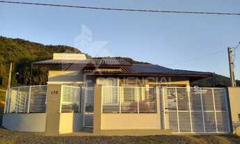 Imagem: 4 dormitórios, 1 suítes, 3 banheiro, 1