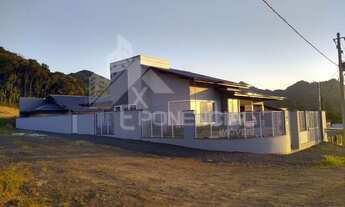 Imagem 2: Casa à venda no bairro Seminário - Corupá/SC