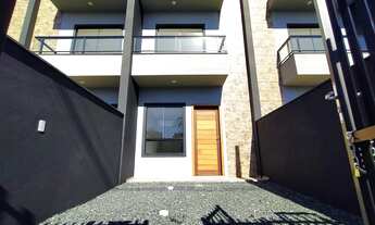 Imagem: Sobrado Geminado para Venda no Bairro Comasa