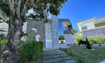 Imagem: Luxuosa Casa à Venda no Condomínio Resort