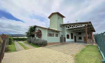 Imagem: CASA EM PEDRA AZUL