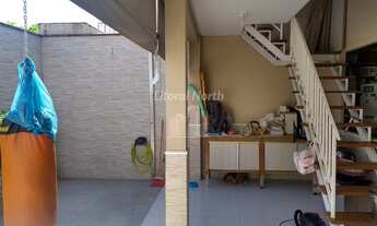 Imagem 3: Sobrado no bairro Barra do Rio Itajaí