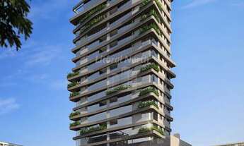 Imagem: Lançamento no centro de Balneário Camboriú