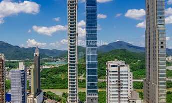 Imagem 4: Apartamento se Altíssimo Padrão de frente para o mar