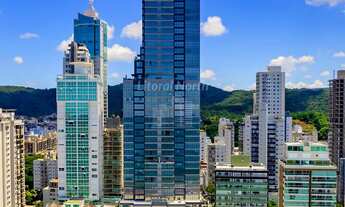 Imagem: Apartamento de Altíssimo Padrão de frente