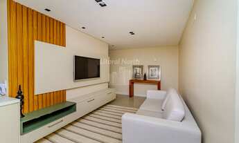 Imagem 3: Aparatamento á poucos metros do mar na Praia Brava