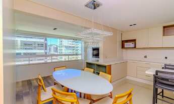 Imagem 6: Aparatamento á poucos metros do mar na Praia Brava