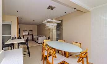 Imagem 5: Aparatamento á poucos metros do mar na Praia Brava