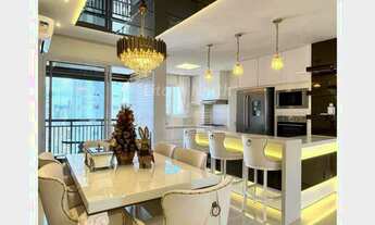 Imagem 3: Aparatamento de Alto Padrão Finamente Mobiliado com Vista para o Mar