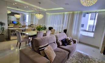 Imagem 6: Apartamento de Alto Padrão, Finamente Mobiliado com Vista para o Mar em Balneário Camboriú