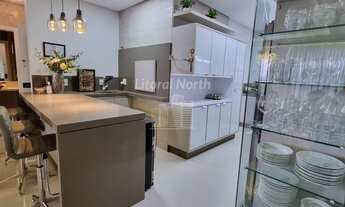 Imagem 2: Apartamento de Alto Padrão, Finamente Mobiliado com Vista para o Mar em Balneário Camboriú