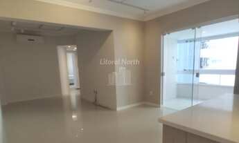 Imagem 2: Apartamento a venda no Centro de Balneário Camboriú