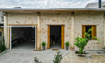 Imagem: Galpão Rústico, 4 vagas na garagem, 140M²