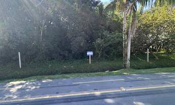 Imagem 3: Terreno à venda em Balneário Camboriú-SC, na Praia do Estaleiro com 484,75 m² de área. Apr