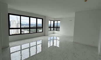 Imagem: Apartamento de luxo no coração de Balneário