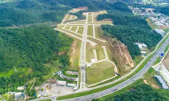 Imagem 7: Terreno a Venda em Camboriú/SC Bairro Várzea do Ranchinho , com 300m² de área, aproveite e